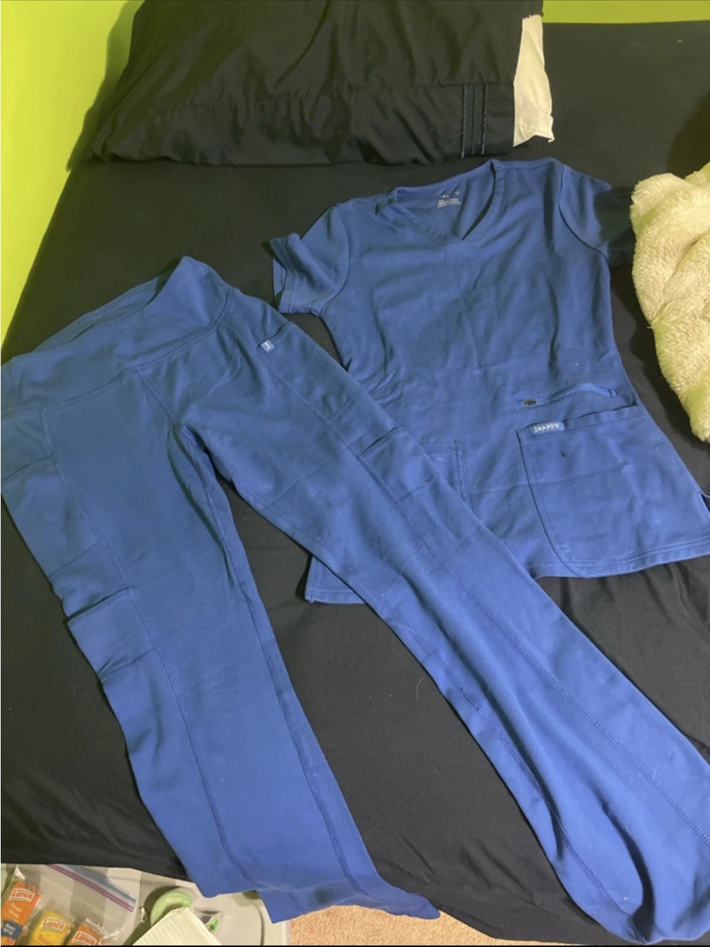 Jaanuu Women’s Royal Blue Scrub Top & Jogger Pants